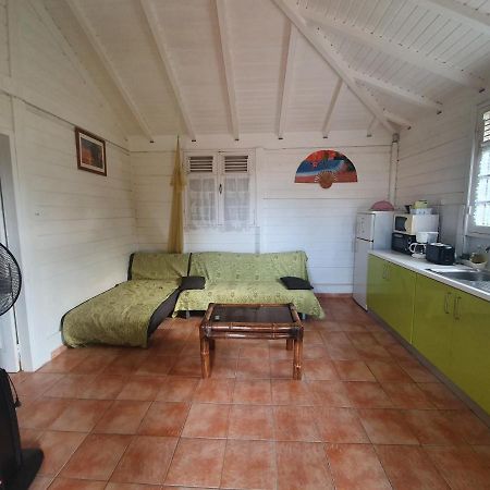 Bungalow Bassin Trouve Sainte-Anne  Extérieur photo